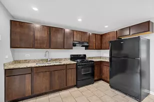 4540 181st Pl, Country Club Hills, IL 60478 - Photo 6