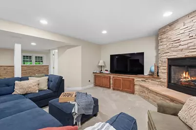3002 Easton Place, Saint Charles, IL 60175 - Photo 24