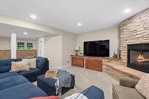 3002 Easton Pl, Saint Charles, IL 60175 - Photo 24