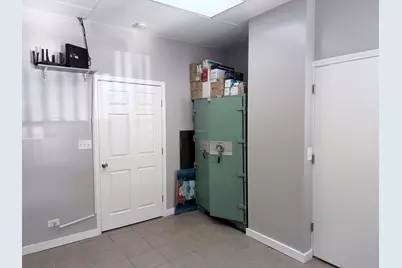 2215 S California Avenue #1, Chicago, IL 60608 - Photo 6