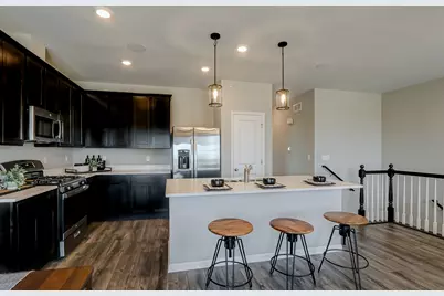 402 Comstock Road, South Elgin, IL 60177 - Photo 20