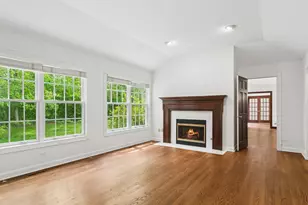 15 Nottingham Dr, Lincolnshire, IL 60069 - Photo 8