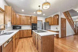 1405 Elk Trail, Cary, IL 60013 - Photo 6
