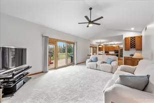 1405 Elk Trail, Cary, IL 60013 - Photo 26