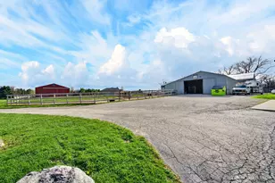 1513 Deerpass Rd, Marengo, IL 60152 - Photo 30