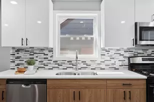 1528 N 39th Ave, Stone Park, IL 60165 - Photo 12