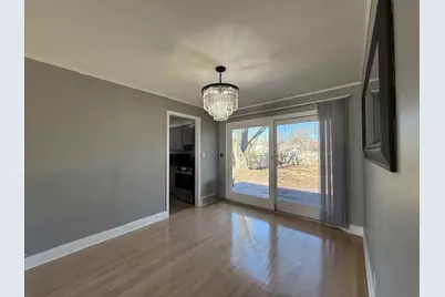 910 S Golf Cul De Sac Street, Des Plaines, IL 60016 - Photo 4