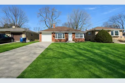 910 S Golf Cul De Sac Street, Des Plaines, IL 60016 - Photo 1