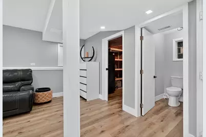 22W630 Armitage Avenue, Glen Ellyn, IL 60137 - Photo 30