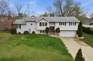 22W630 Armitage Ave, Glen Ellyn, IL 60137 - Photo 1