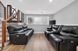 22W630 Armitage Ave, Glen Ellyn, IL 60137 - Photo 28