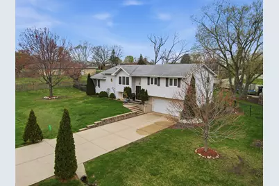 22W630 Armitage Avenue, Glen Ellyn, IL 60137 - Photo 2