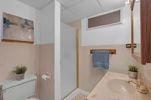 1423 S Busse Rd, Mount Prospect, IL 60056 - Photo 16