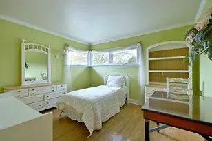 5425 Howard Ave, Western Springs, IL 60558 - Photo 12
