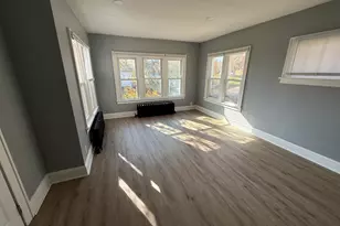 419 Campbell St, Joliet, IL 60435 - Photo 2