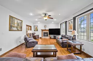 9746 Merrimac Ave, Oak Lawn, IL 60453 - Photo 8