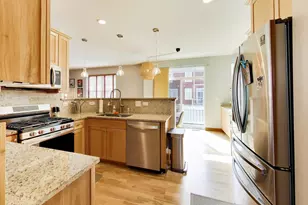 1139 Orangery Ct, Carol Stream, IL 60188 - Photo 12