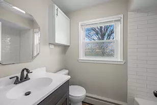 1101 Holiday Ln, Des Plaines, IL 60016 - Photo 8