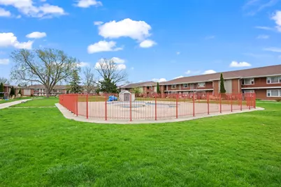 1101 Holiday Lane #10, Des Plaines, IL 60016 - Photo 18