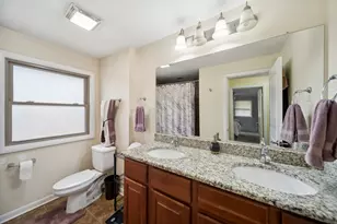 8918 S Francisco Ave, Evergreen Park, IL 60805 - Photo 18