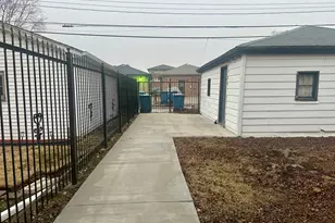 12334 S Loomis St, Calumet Park, IL 60827 - Photo 20