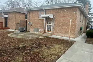 12334 S Loomis St, Calumet Park, IL 60827 - Photo 18