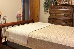 12334 S Loomis St, Calumet Park, IL 60827 - Photo 8