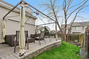 910 Cynthia Ln, Lake in the Hills, IL 60156 - Photo 26