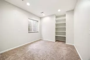 9 Lilac Ct, Bolingbrook, IL 60490 - Photo 30