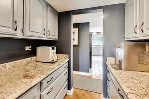 1203 MacIntosh Dr, Wauconda, IL 60084 - Photo 12