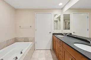 600 N Lake Shore Dr, Chicago, IL 60611 - Photo 16