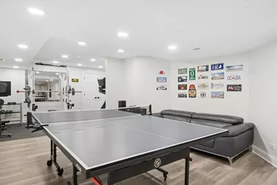 21 E 8th Street, Hinsdale, IL 60521 - Photo 28