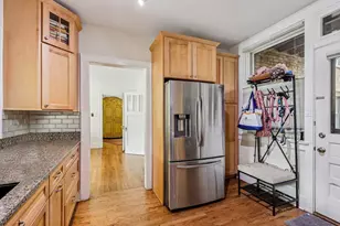 801 Hinman Ave, Evanston, IL 60202 - Photo 18