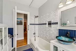 801 Hinman Ave, Evanston, IL 60202 - Photo 24