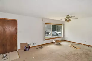 4012 204th St, Matteson, IL 60443 - Photo 2