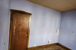 8506 S Euclid Ave, Chicago, IL 60617 - Photo 10