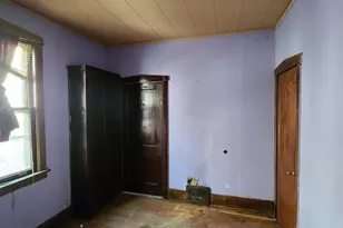 8506 S Euclid Ave, Chicago, IL 60617 - Photo 8