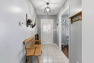 1810 W Chestnut St, Marion, IL 62959 - Photo 4