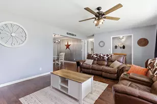 1810 W Chestnut St, Marion, IL 62959 - Photo 8