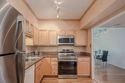 175 E Delaware Place #5809, Chicago, IL 60611 - Photo 4