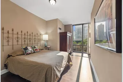 1335 S Prairie Avenue #607, Chicago, IL 60605 - Photo 12