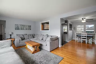 514 Fitch Rd, Chicago Heights, IL 60411 - Photo 4