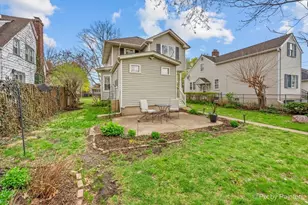 1028 S 4th St, Saint Charles, IL 60174 - Photo 32