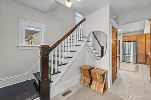 1028 S 4th St, Saint Charles, IL 60174 - Photo 6