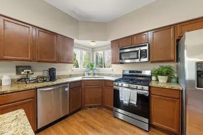 1240 Sandpiper Court, Grayslake, IL 60030 - Photo 12