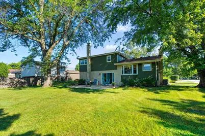 2143 E Peachtree Lane, Arlington Heights, IL 60004 - Photo 26