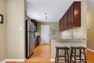 2145 Ridge Ave, Evanston, IL 60201 - Photo 4