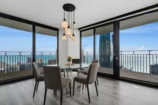 225 N Columbus Dr, Chicago, IL 60601 - Photo 4