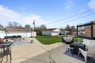 1637 Heidorn Ave, Westchester, IL 60154 - Photo 24