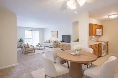 1420 Stonebridge Circle #5N, Wheaton, IL 60189 - Photo 2